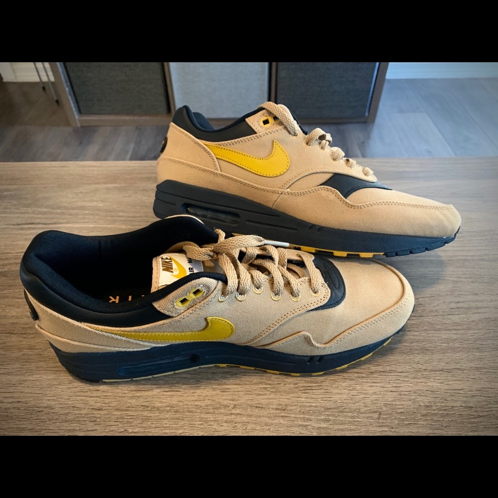 Nike Air Max 1 Premium (Size: 9.5)